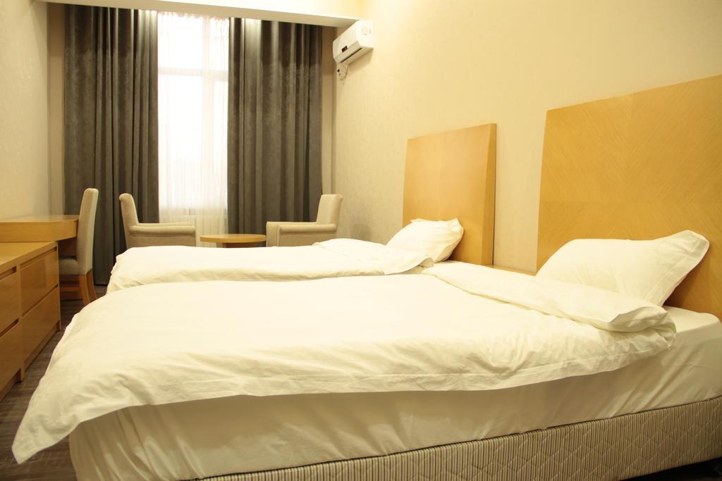 Sunrise Apartments Душанбе Екстериор снимка