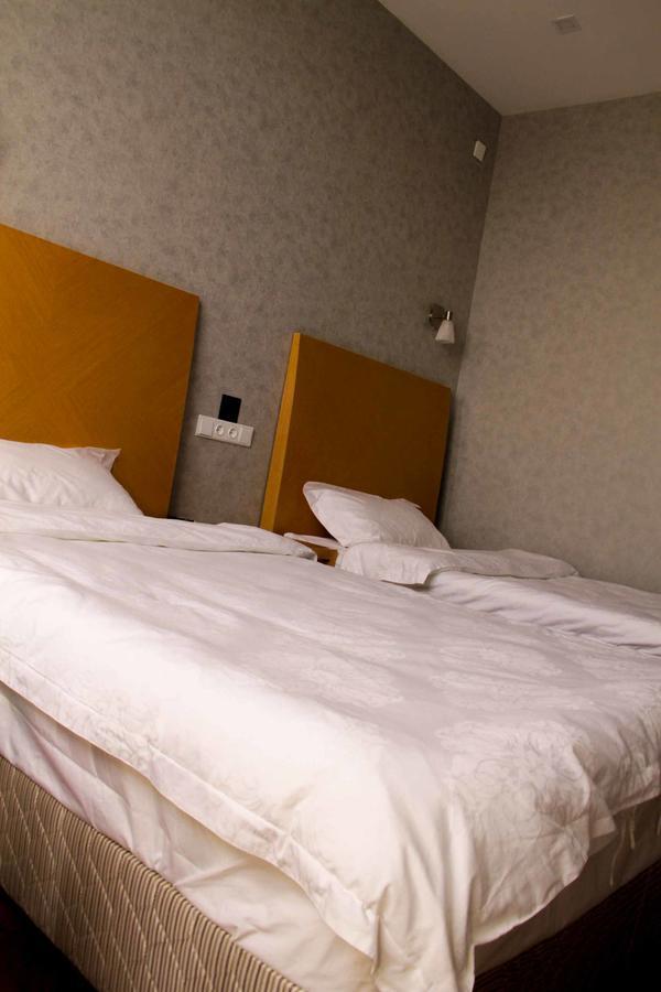 Sunrise Apartments Душанбе Екстериор снимка