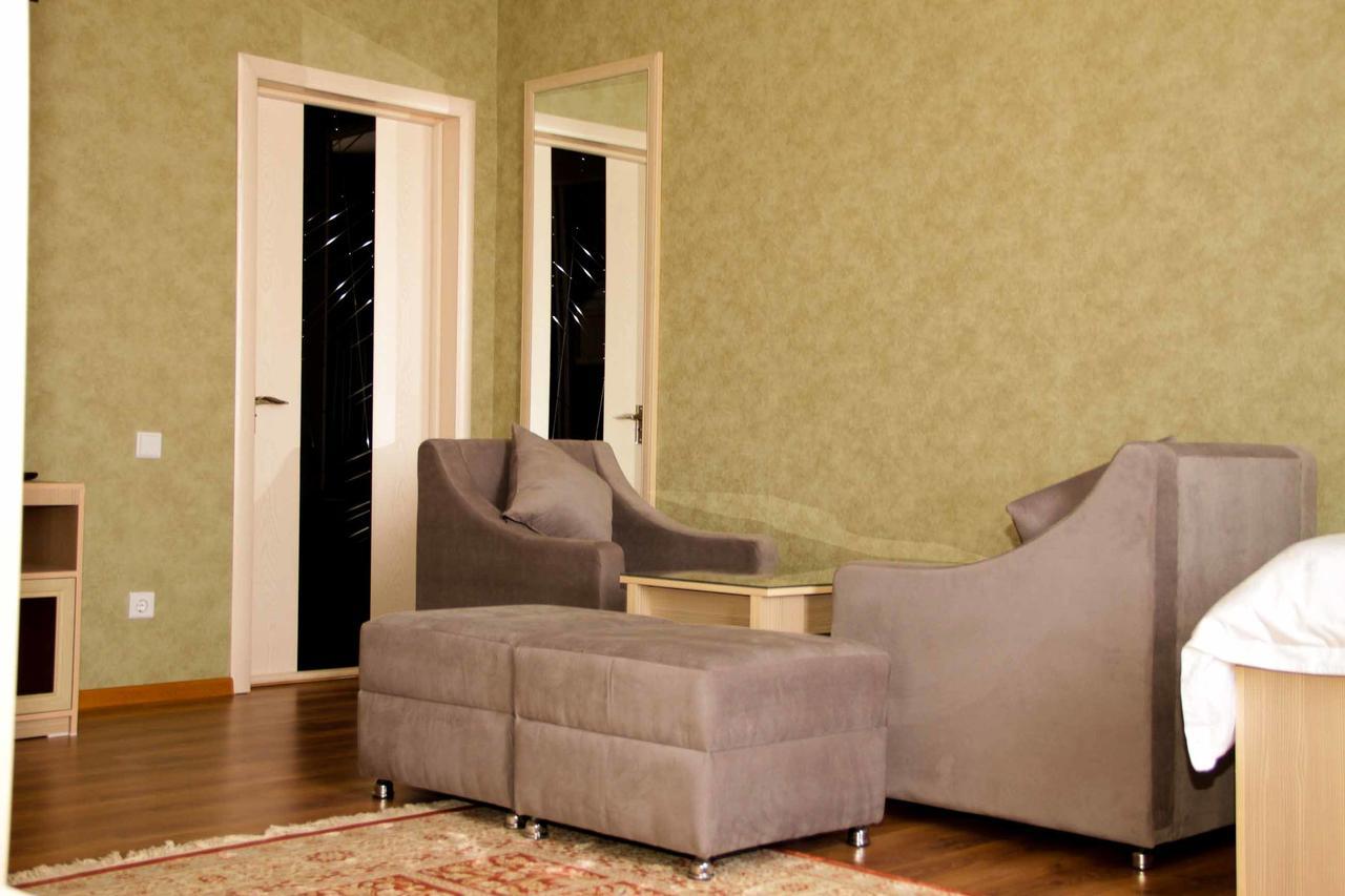 Sunrise Apartments Душанбе Екстериор снимка