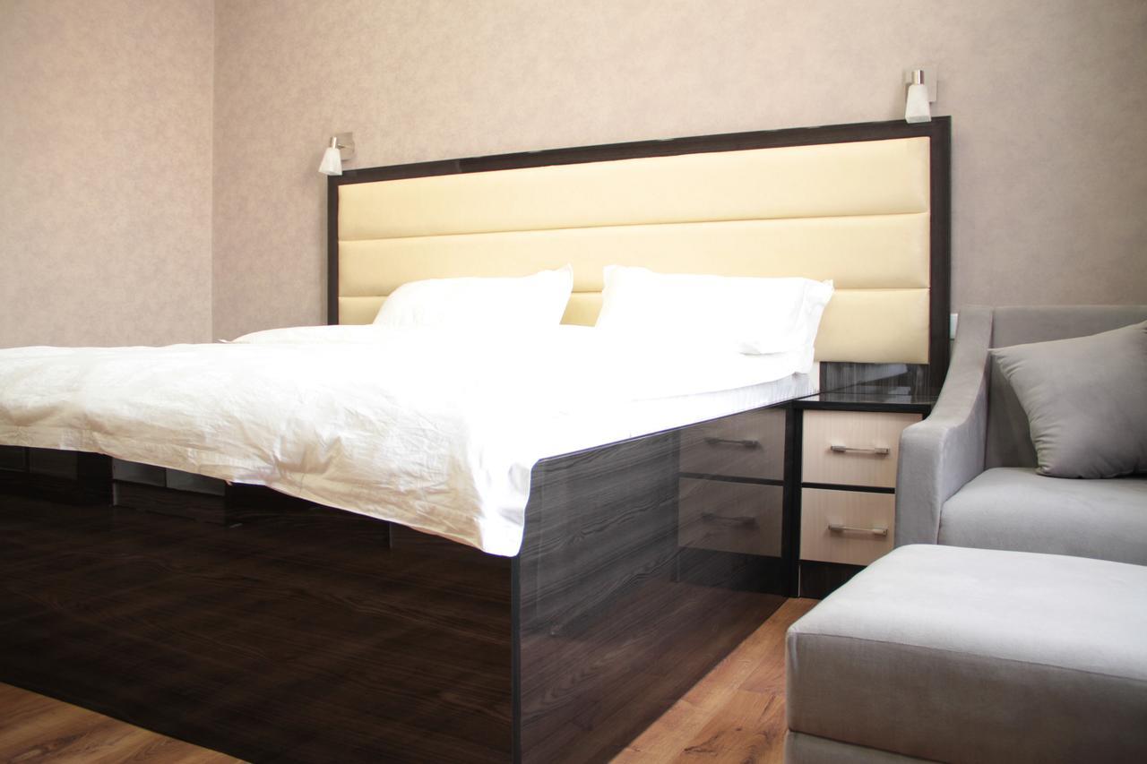 Sunrise Apartments Душанбе Екстериор снимка